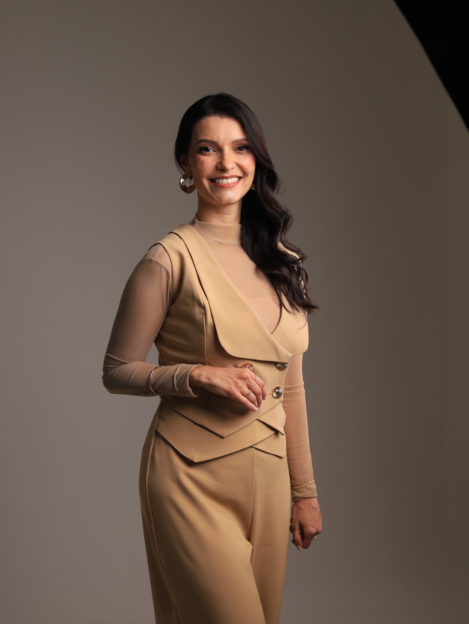 Dra. Thiara Pacheco